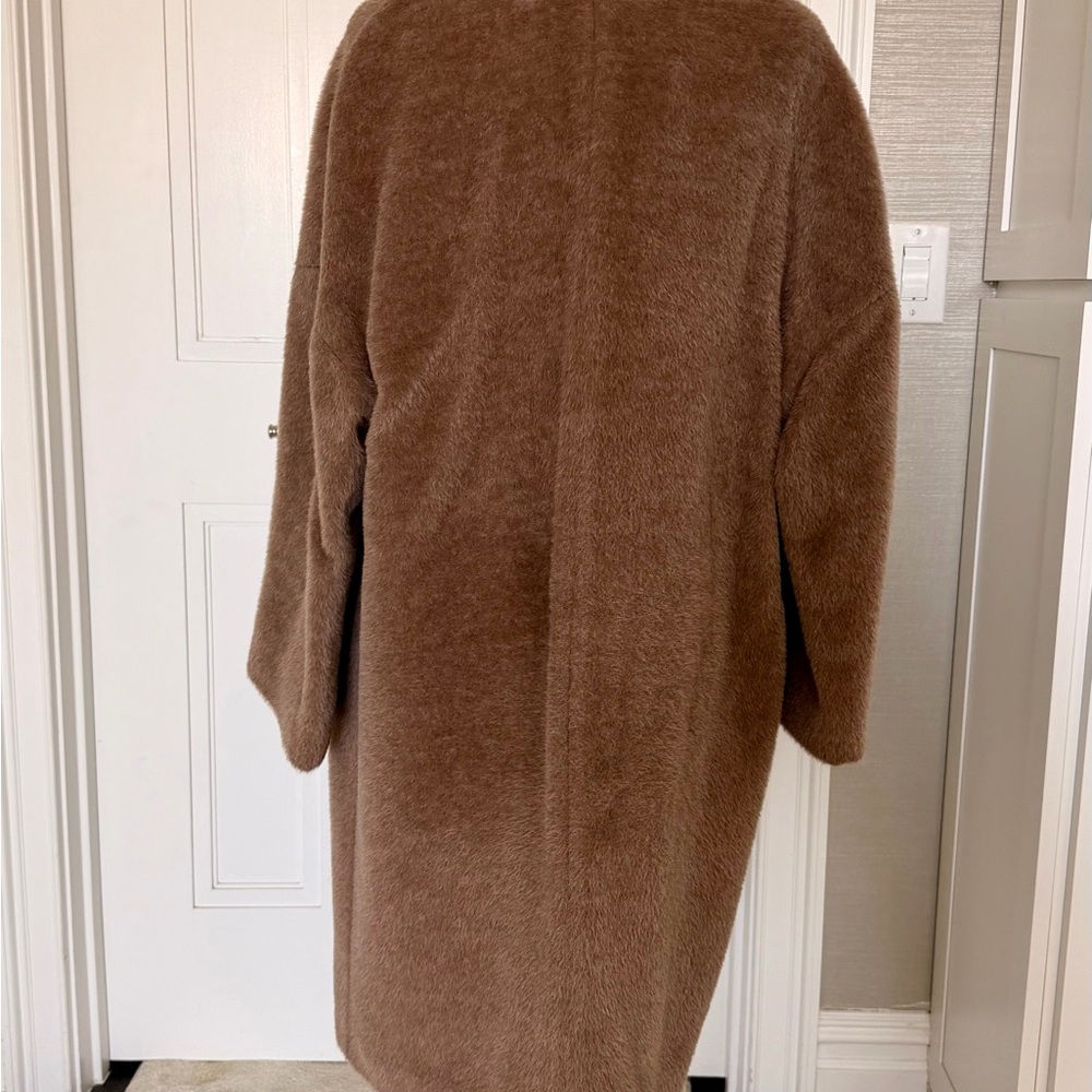 Brunello Cucinelli Alpaca & Wool Coat, Size 42 IT, US 4-8, Excellent Condition - Picture 6 of 15